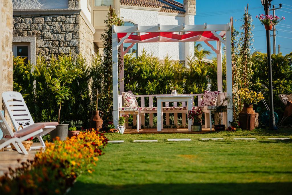 Bellapietra Hotel Alaçatı Exterior photo