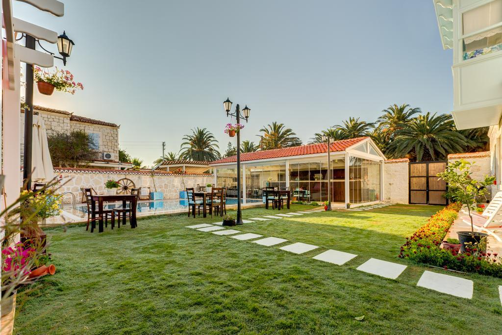 Bellapietra Hotel Alaçatı Exterior photo